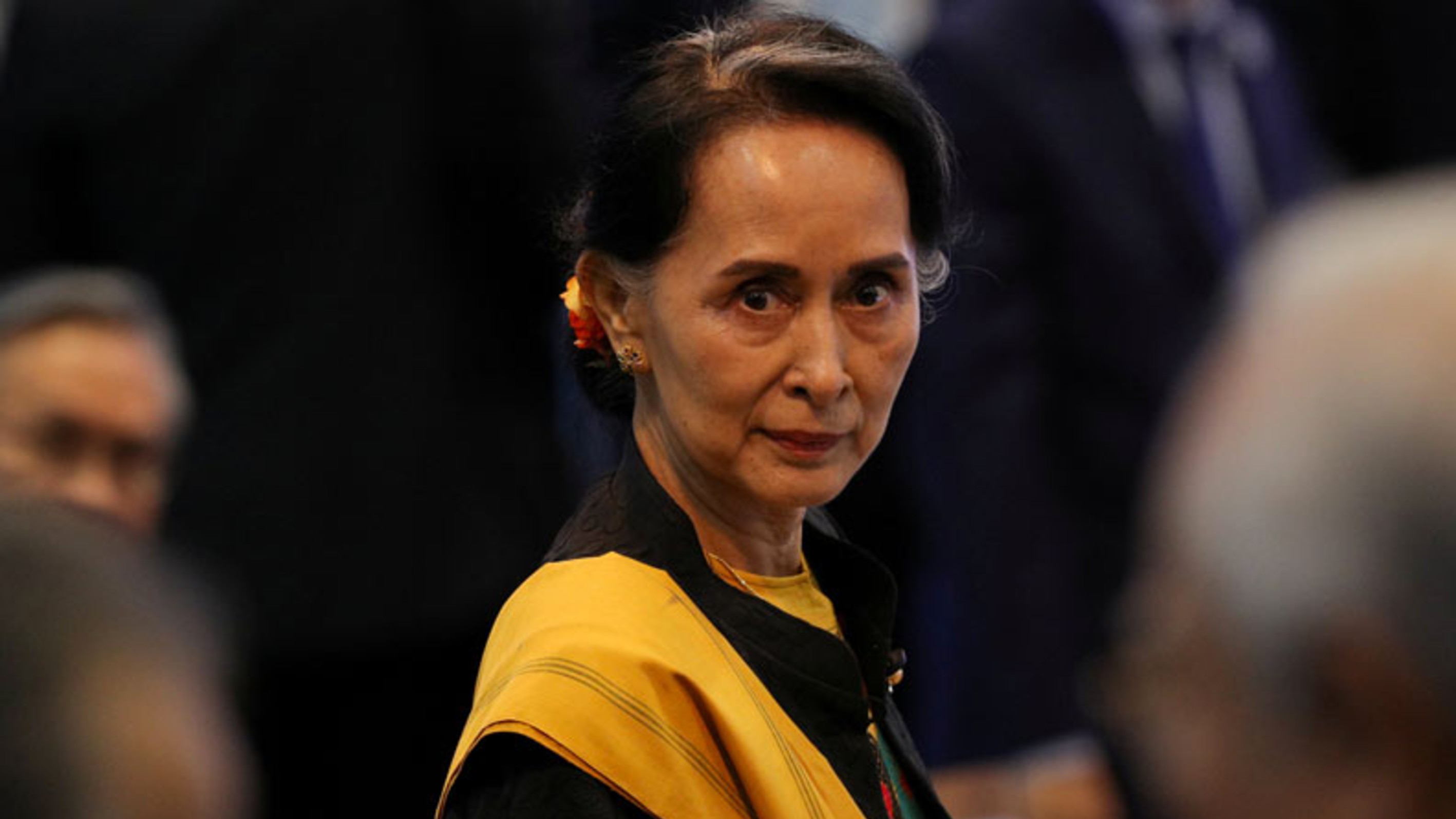 Nobel peace laureates to Suu Kyi: 'End Rohingya genocide or face prosecution'